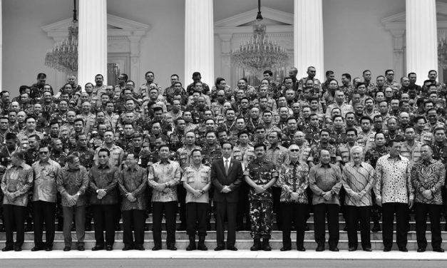 Jokowi & Police-Military Briefing